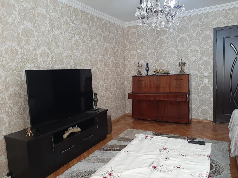 Apartment Жужуна Batumi Exterior foto